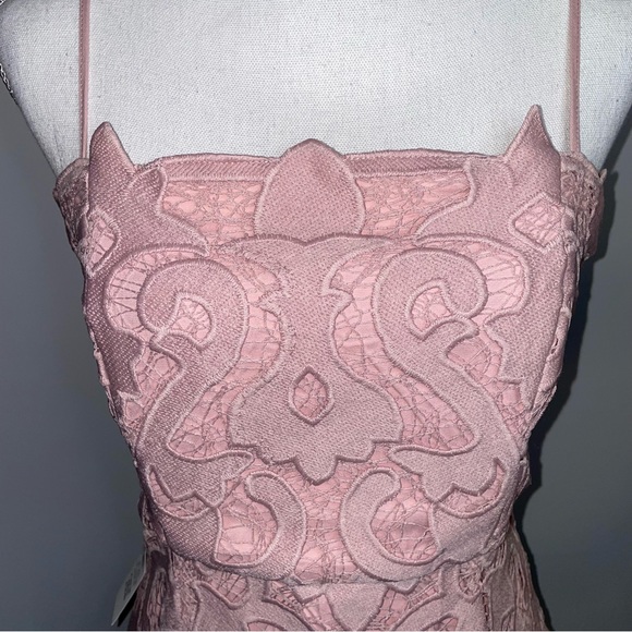 NWT Bardot Lina Lace Dress Pink Rose - Picture 7 of 16